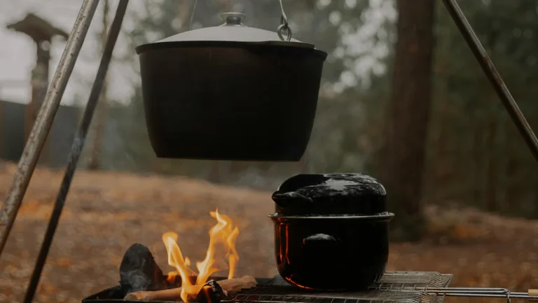 8 Best Camping Dutch Ovens in 2025: Top Gear for Outdoor Cooking Adventures