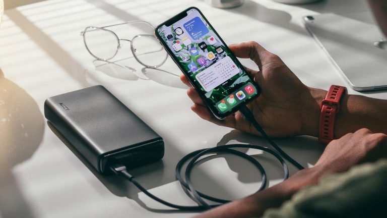 8 Best Power Banks for Camping in 2025: Top Portable Chargers for Your Adventures